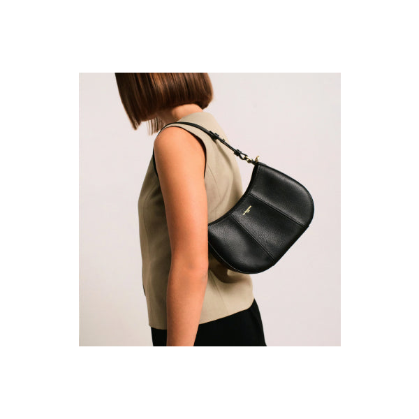 Petit sac demi lune en cuir grainé Juliette Le Tanneur – vue 6