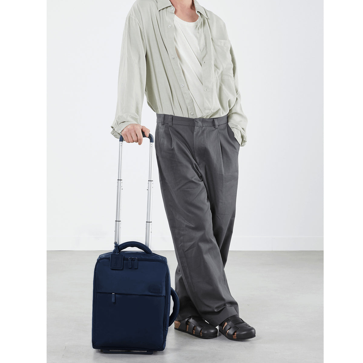 Valise cabine 45cm à 2 roues Foldable Plume Lipault – vue 2