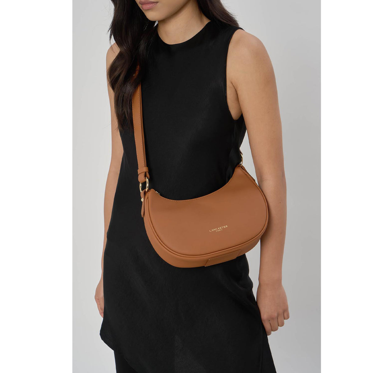 Petit sac besace en cuir Donna Aria Lancaster – vue 6