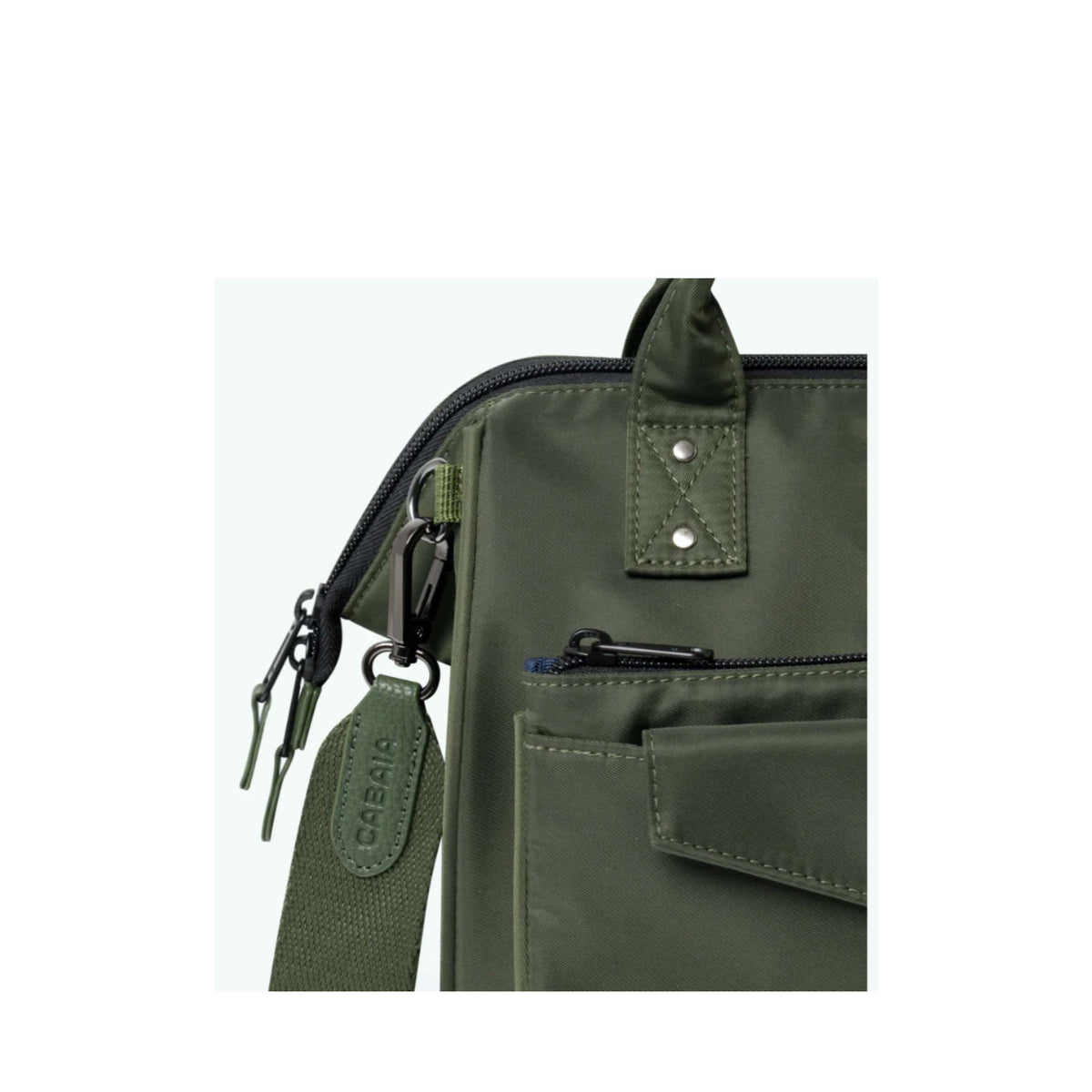 Cabaia Hobart Crossbody Bag size M