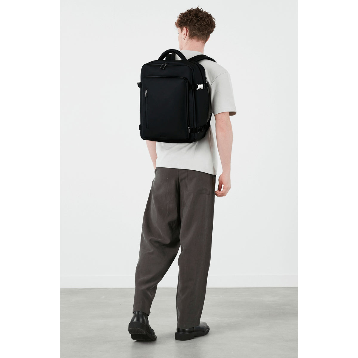 Sac à dos de voyage 17" Lost in Berlin Lipault – vue 7