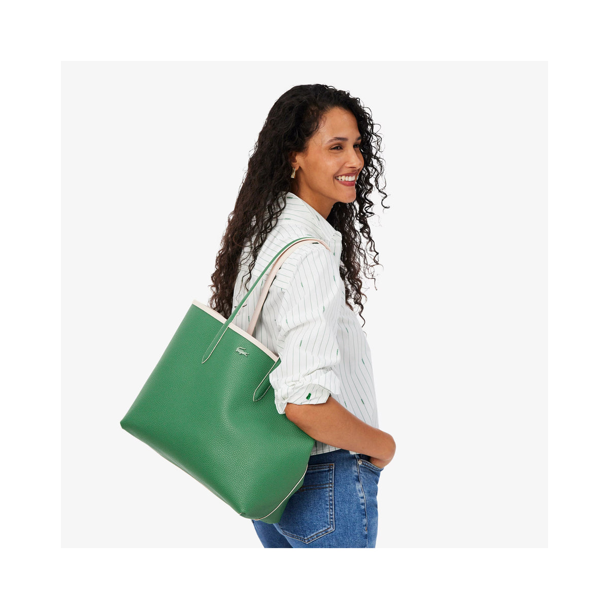 Sac cabas Anna réversible avec pochette Lacoste – vue 2
