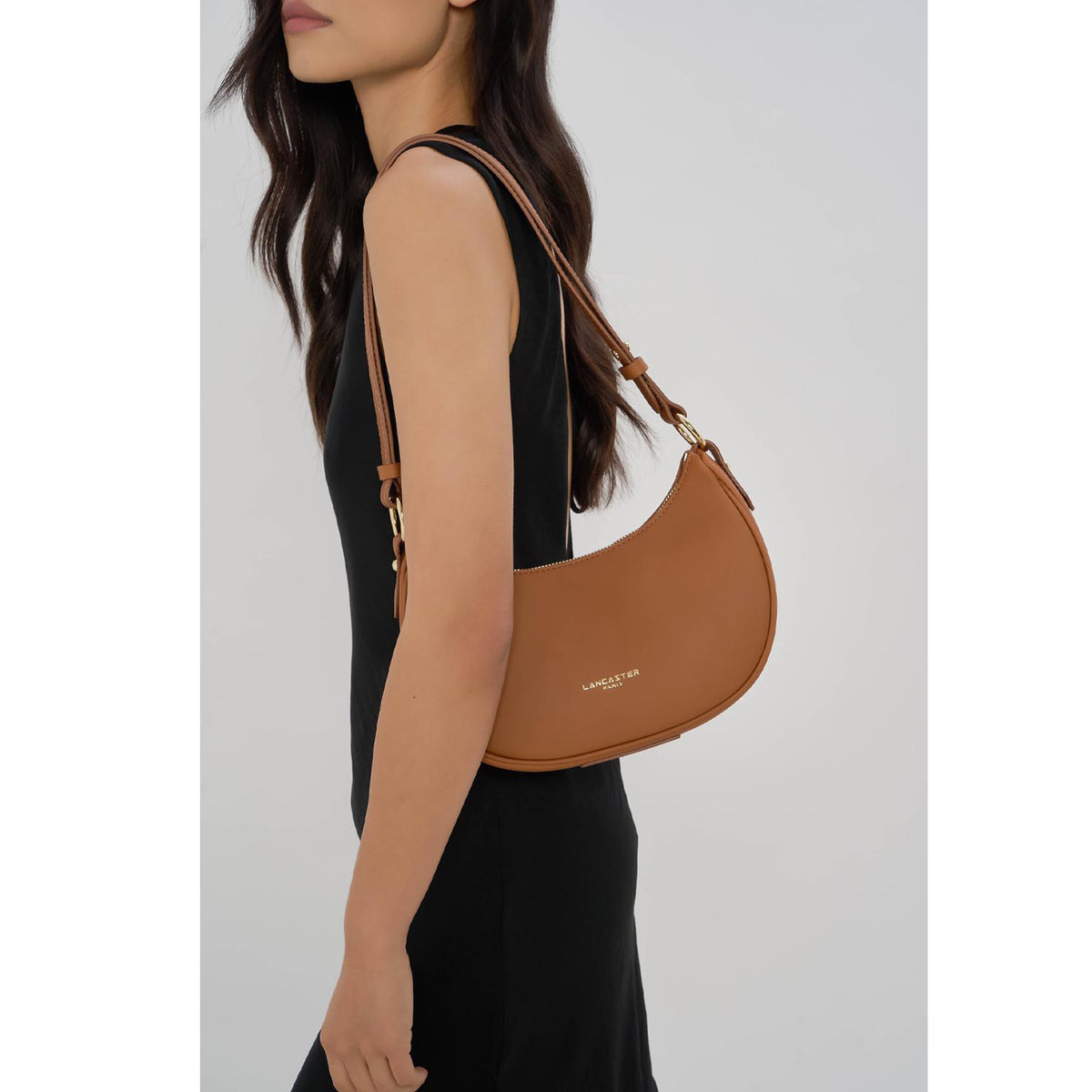 Petit sac besace en cuir Donna Aria Lancaster – vue 5